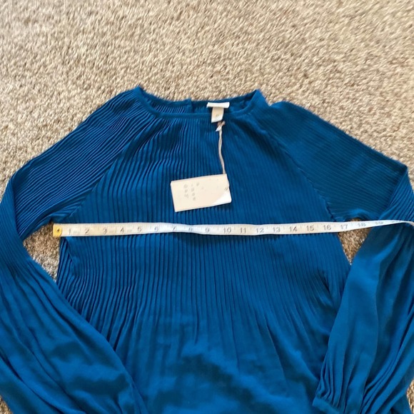 a new day Blue pleated blouse - XS - Picture 3 of 4
